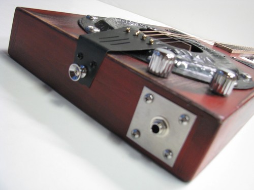 BLUZWATER FIRESTORM RELIC CIGAR BOX GUITAR #333 - Picture 5 of 5