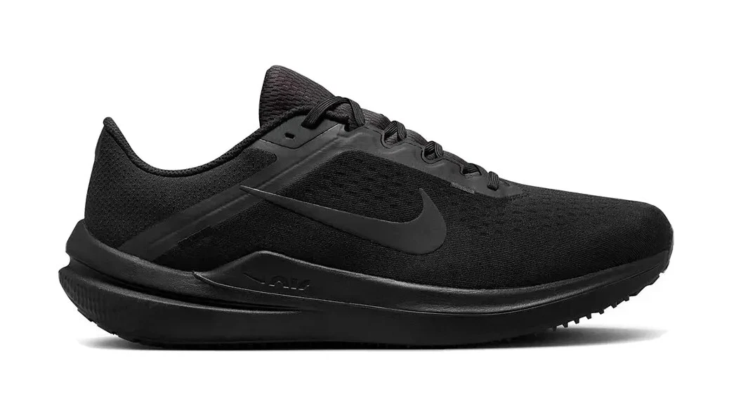 Sneaker all black store