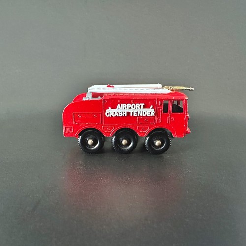 Matchbox Lesney Series 63 Foam Crash Tender, Made in England - Picture 3 of 7
