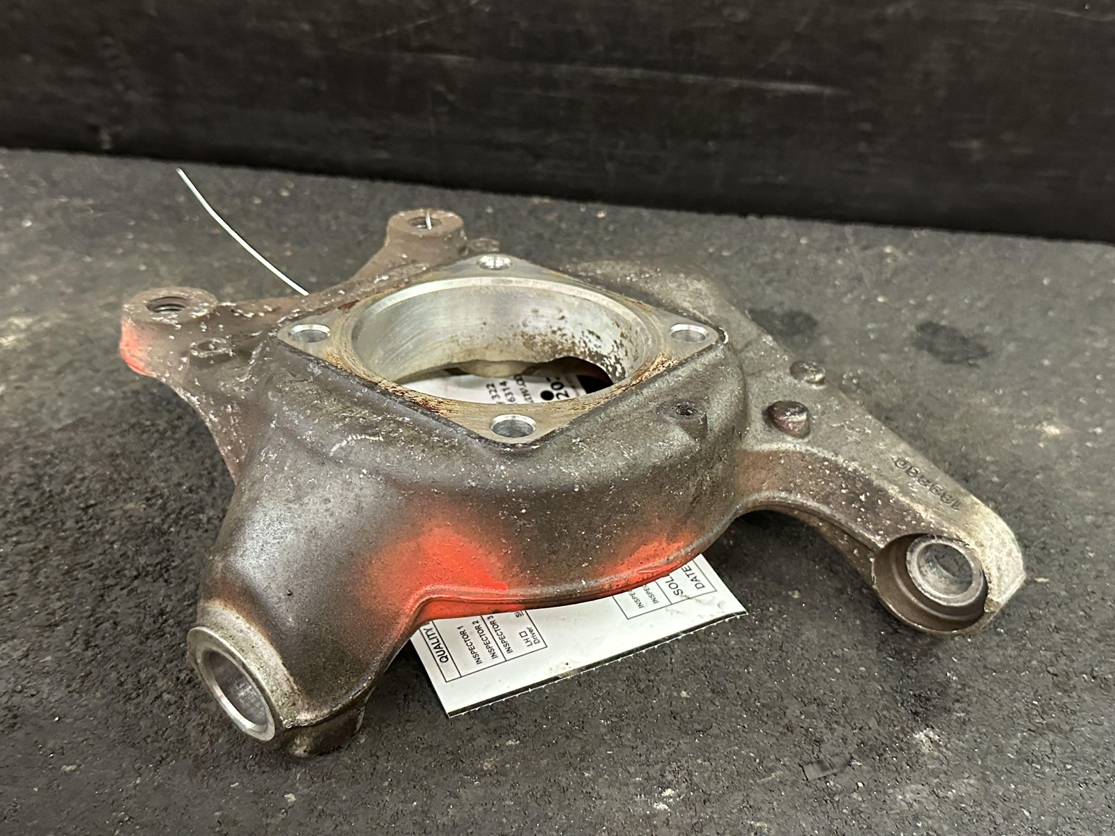 02-06 MASERATI SPYDER FRONT PASSENGER RIGHT RH SPINDLE STEERING KNUCKLE