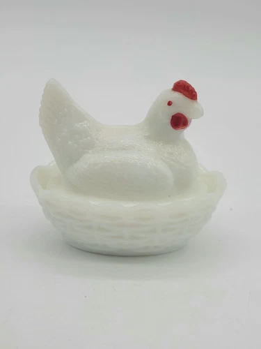Vintage Westmoreland Glass Hen on Nest Milk Glass 3.5” Candy/Trinket Dish