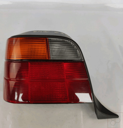 63218371941 Rücklicht. Links BMW Serie 3 (E36) 318tds TD cat  SW 5p/d/1665cc