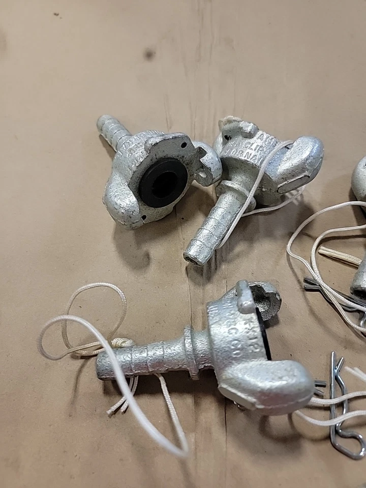 Lot of 4 Dixon Coupling 3/4" Air King Chicago AM1 1/2" Hose Barb NEW - Image 3 of 4