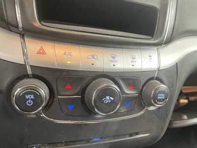 Used A/C Selector Switch fits: 2018 Dodge Journey AC front dash mounted 4.3`` sc