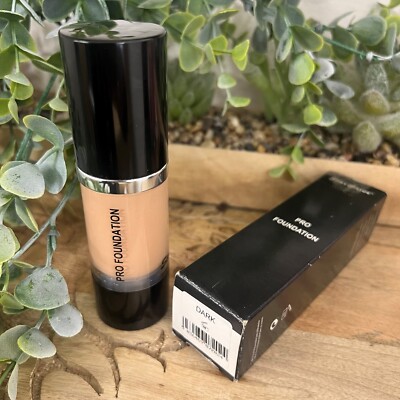 Stargazer Cosmetics Pro Rich cremige Foundation normale und trockene Hautfarbe dunkel