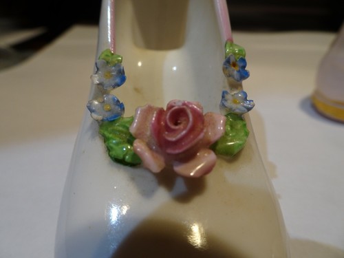 VINTAGE Staffordshire Shoes, Bone China - Picture 7 of 7