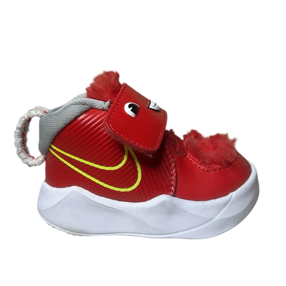 Nike Team Hustle D 9 Lil TD Rojo Niño Zapatos CT4066-600 Talla 2c Nuevos Foto 4 de 4