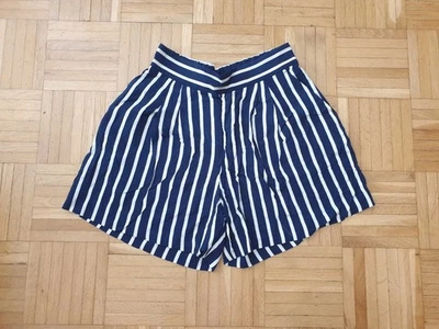Leichte kurze Hose  Shorts von H&M Gr.38/M gestreift Neu! - Bild 1 von 4