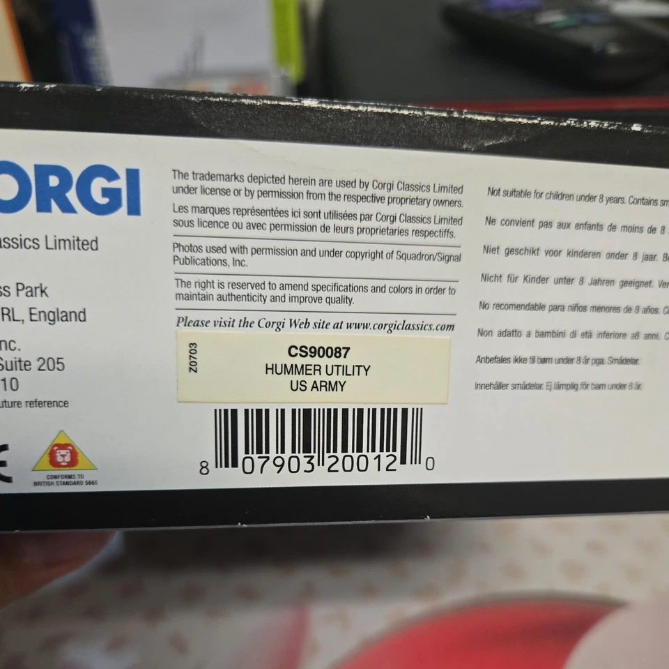 CORGI Fighting Machines Operation Desert Storm Hummer Utility US Army - Image 2 of 4