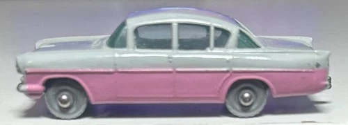 Matchbox Lesney #22 Vauxhaull Cresta