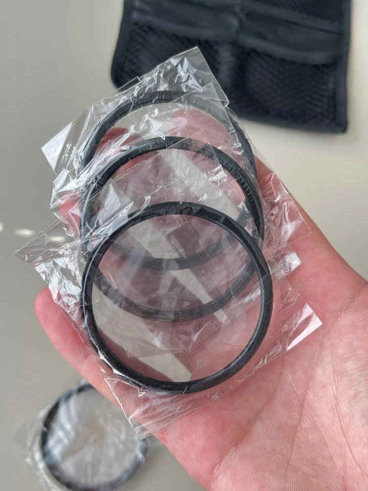 Close-Up Macro Lenses 58MM 4 pcs Filter KIT Set +1 / +2 / +4 / +10 w/ Case - Image 3 of 4