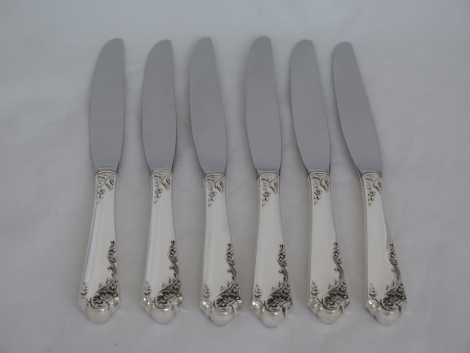 Set of 6 Amston Sterling Silver Ecstasy Place Knives YG-22