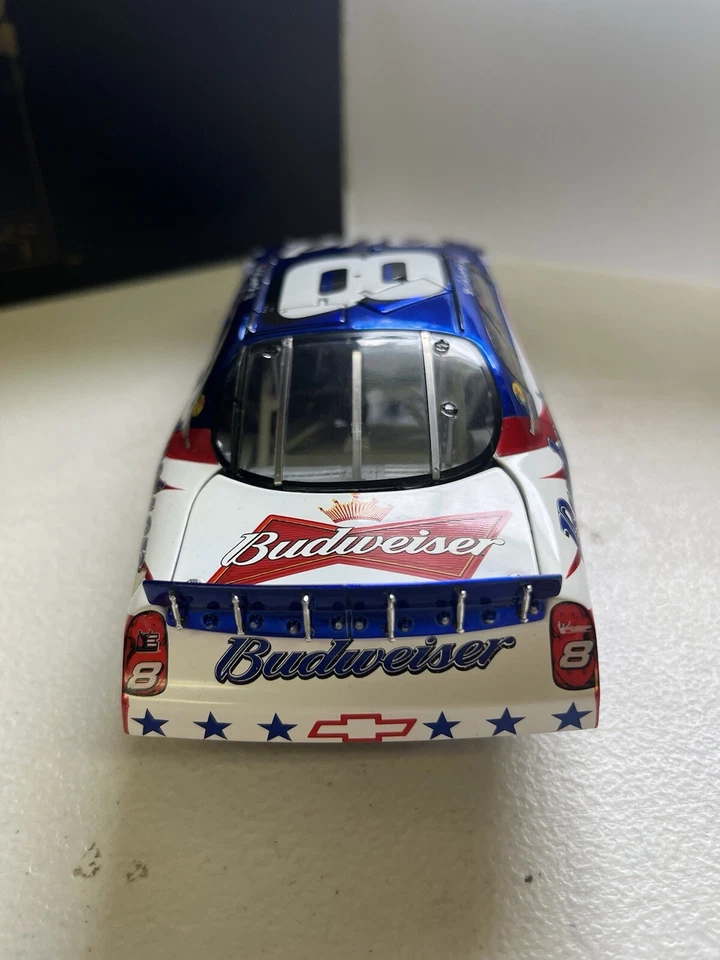 combo 1 #8 budweiser/stars & Stripes 2007 Monte Carlo SS Color Chrome - Image 4 of 4