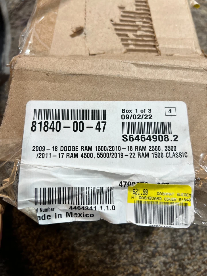 Cubierta de tablero personalizada para Dodge Ram 1500 09-18-Caja 1 de 3 SOLO Foto 2 de 4