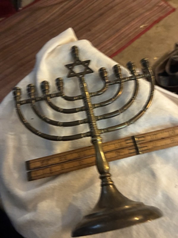 VINTAGE HEAVY BRASS MENORAH STAR OF DAVID JUDAICA Hanukkah Candle Stick R. C.