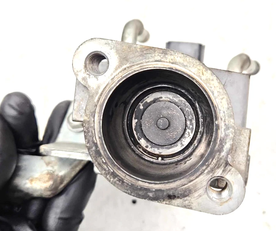 2015-16 Subaru WRX EGR Válvula Turbo 2.0L OEM P/N 14710AA780 - Imagem 4 de 4