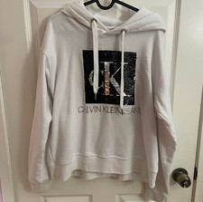 Calvin Klein Jeans Women  s White Pullover Hooded Fleece Logo Sequin Hoodie M