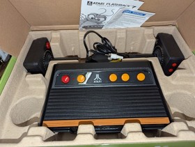 Atari Flashback 7 Classic Game Console 101 Built in Games Space Invaders Frogger