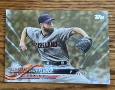 2018 Topps Update Gold - Corey Kluber - Cleveland Indians - card US185