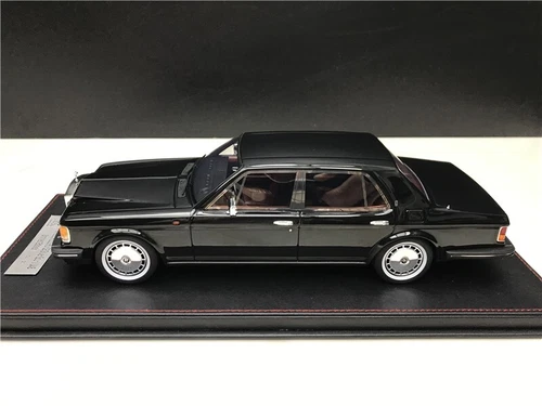 1/18 Resin car model Rolls Royce Silver Spur II Black LWB Limited Edition1985 - Picture 6 of 9
