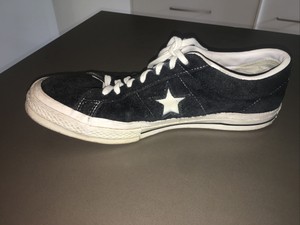converse one star size
