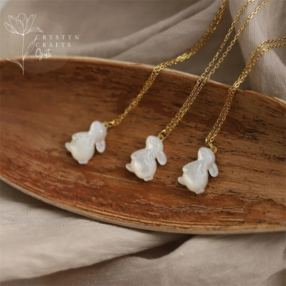 兔项链珍珠母项圈 18K 链白色贝壳复活节礼物 — 第 4/4 张图片