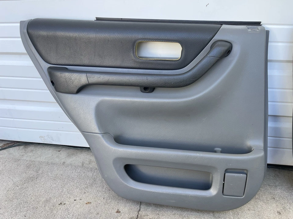 Juego de 4 paneles de puerta Honda CRV CR-V 1997-1998 paso del conductor delantero trasero gris claro Foto 4 de 4