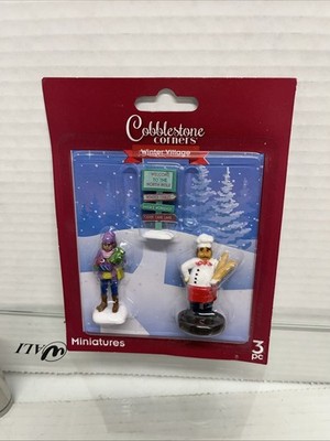 COBBLESTONE CORNERS  Winter Village 3 Piece Set Bench & 2 Light Posts