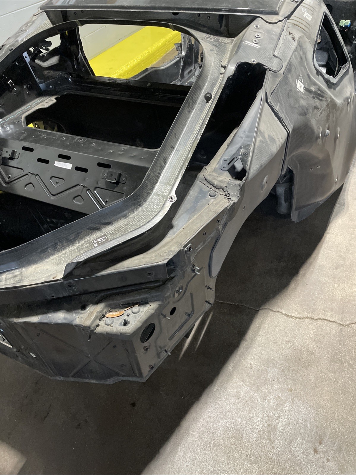 2014-2020 BMW i8 I12 Rear Right Quarter Panel Body Carbon Structure Cut OEM