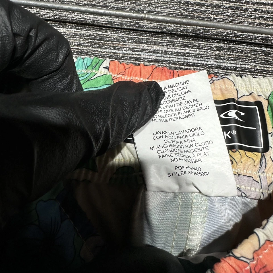 Pantalones Cortos de Tabla O'neil Para Mujer Pequeños Coloridos Florales Hyperfreak Laney 2" Elastizados Foto 3 de 4