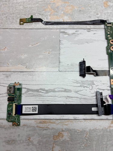 Scheda madre Dell Vostro 15 3568 15341-1 91N85 con CPU Core i3-7130U + ventola - Foto 4 di 13
