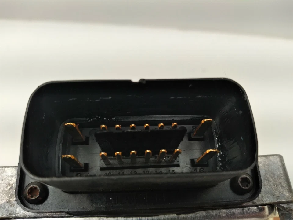 2011 - 2014 MALIBU CAMARO BUICK REGAL Fuel Pump Control Module 22909204 - Image 2 of 4