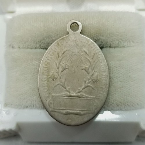 Medaglia Maria Miracolosa Vintage Strofinata Amata Indossata Ovale Tono Argento - Foto 6 di 7