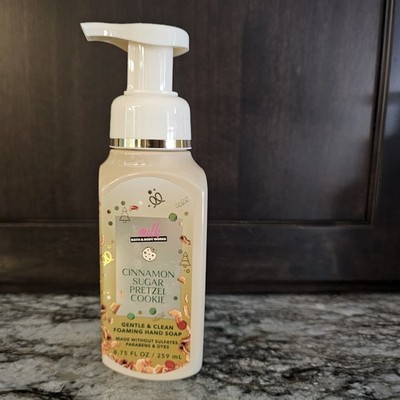 Bath & Body Works Milk Bar CINNAMON SUGAR PRETZEL  COOKIE  Foaming Hand Soap