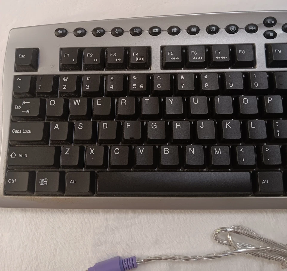 TURBOWIN Vintage Computer Keyboard Model KM-2501 PUSX CH9201003 - Image 3 of 4