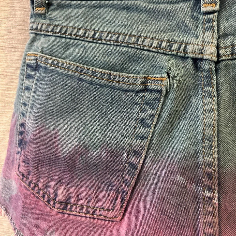 Vintage Mountain Lake Ombre Demin Shorts Raw Hem Distressed Size 8 Reworked - Image 4 of 4