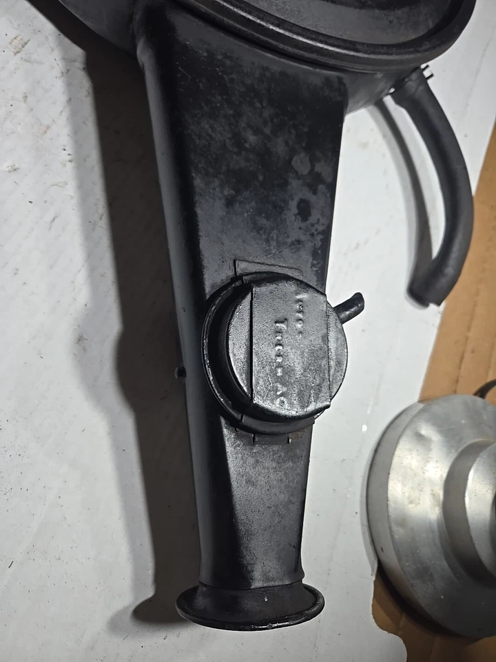 Respirador de ar GM SBC BUICK SKYLARK WILDCAT LESABRE RIVIERA 350-2 2v fabricante de equipamento original - Imagem 2 de 4