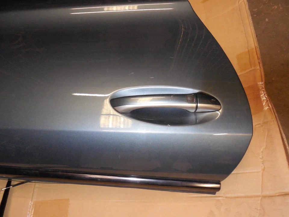 Conjunto panel carrocería puerta derecha 03-08 Mercedes Benz R230 SL500 SL600 SL55 Egeo Foto 4 de 4