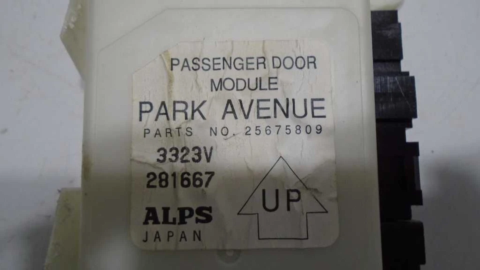 МНОГОФУНКЦИОНАЛЬНЫЙ МОДУЛЬ ПАССАЖИРСКОЙ ДВЕРИ ПОДХОДИТ ДЛЯ 98-05 PARK AVENUE 585719 - Изображение 3 из 4