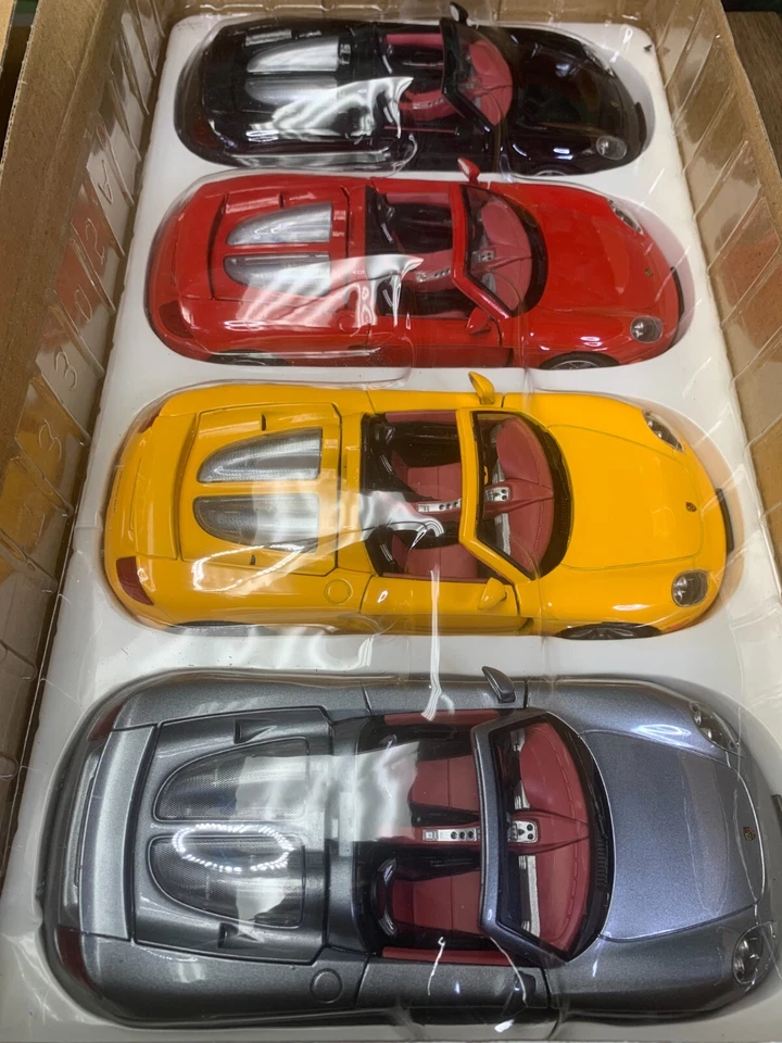 NUEVO EN CAJA DIECAST MOTORMAX PORSCHE CARRERA GT COLECCIÓN SET ESCALA 1:24 Foto 3 de 4