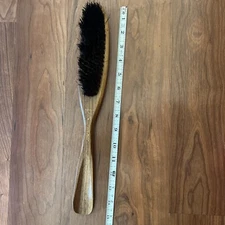 OXCO Vintage Shoe Brush and Shoe Horn ! Made from genuine walnut wood Detailed