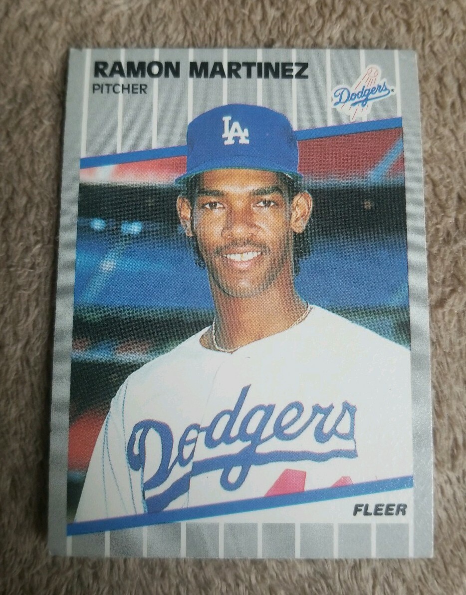 1989 Fleer Baseball Card #67 Ramon Martinez Rookie - Los Angeles Dodgers 