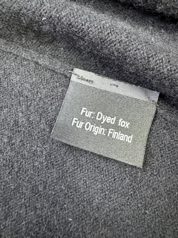 Suéter Sofia Cashmere Julianna Negro Piel de Zorro Vacaciones Evento Cachicho Cárdigan Foto 4 de 4