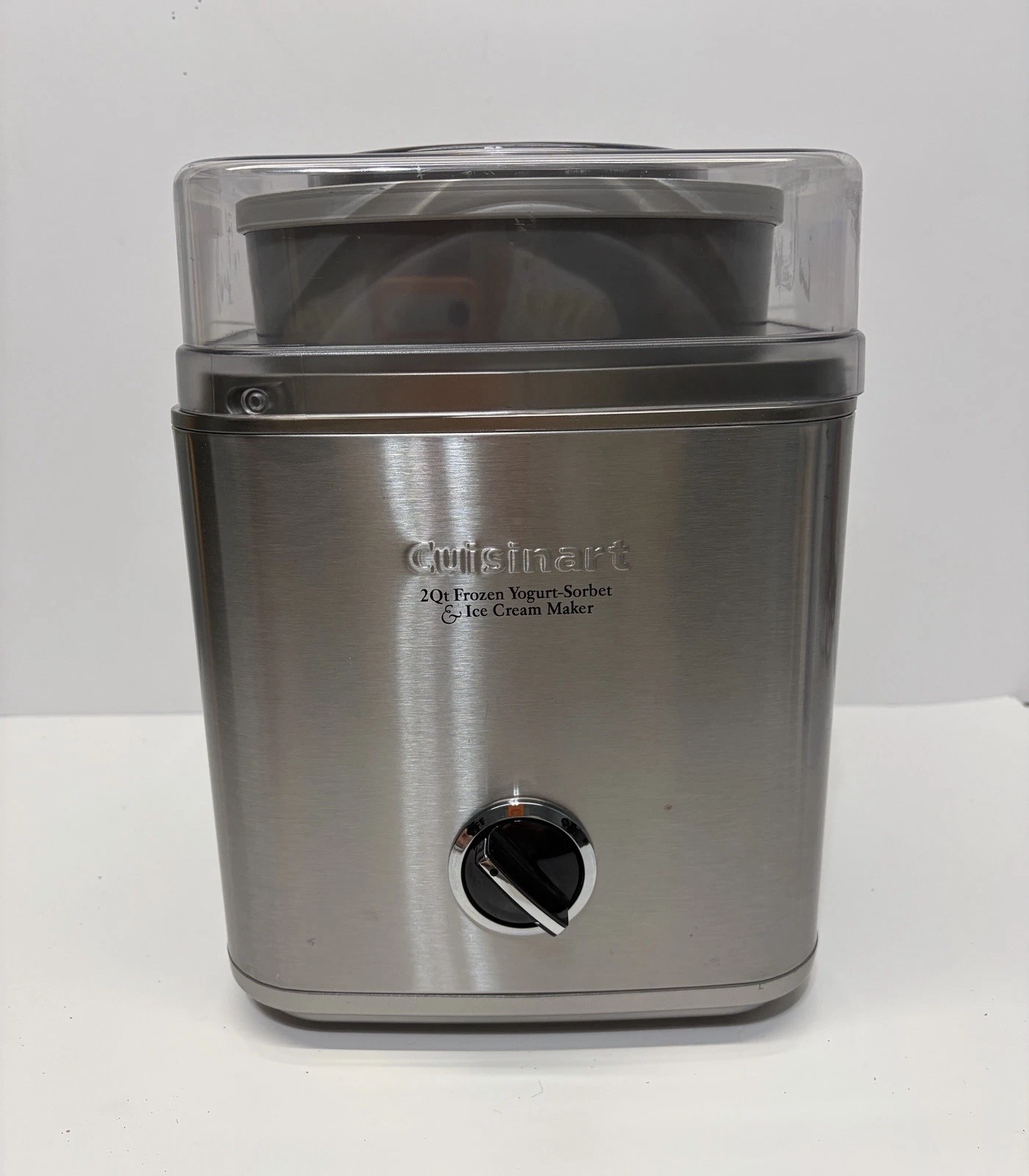 Cuisinart Pure Indulgence Fozen Yogurt-Ice Cream/Sorbet Maker ICE-30BC Stainless
Opens in a new wind