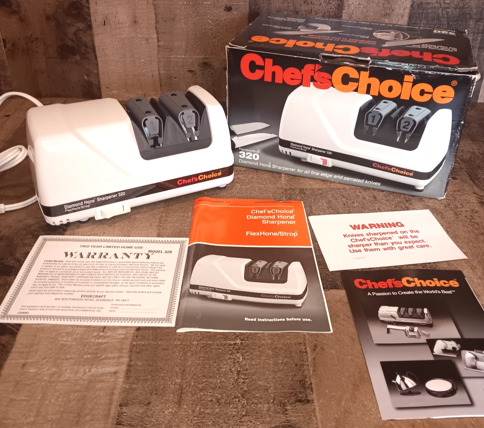 Chefs Choice 320 Diamond Hone Sharpener FlexHone/Strop Open Box Please Read
