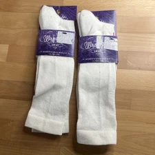 2 Pair wrangler White socks With Pink WRANGLER for women size 6-9