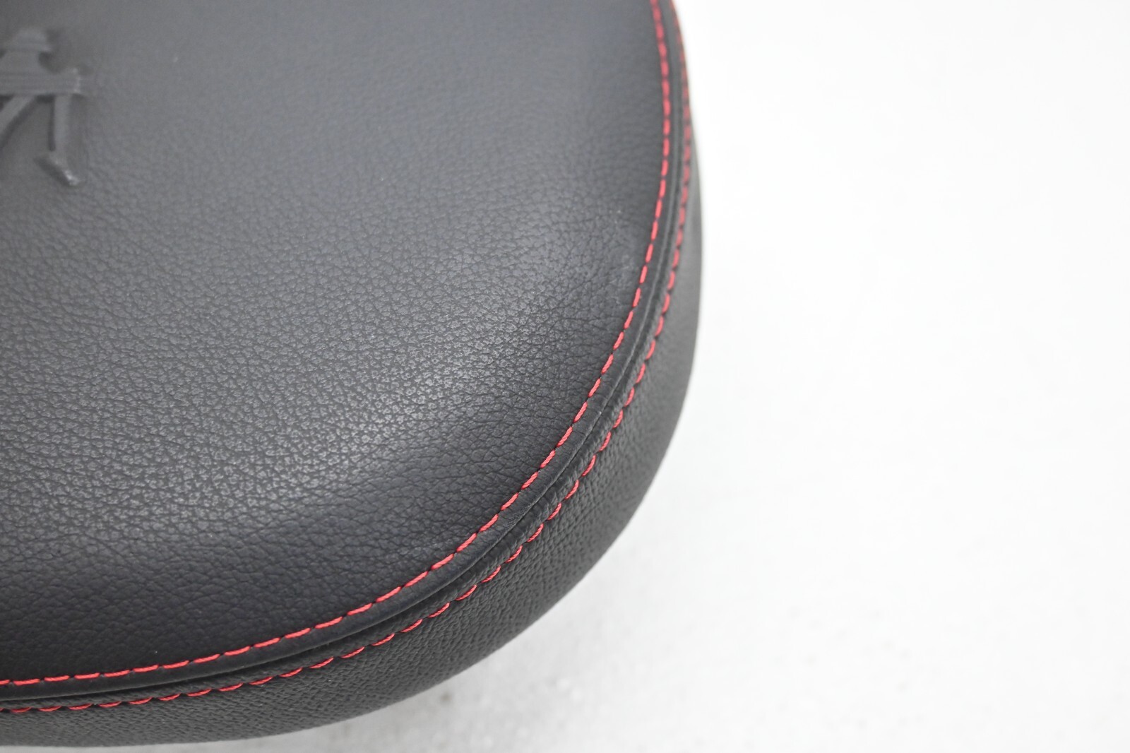 ⭐ 14-21 Maserati Ghibli Front Seat Headrest Restraint Leather Trim Black Oem