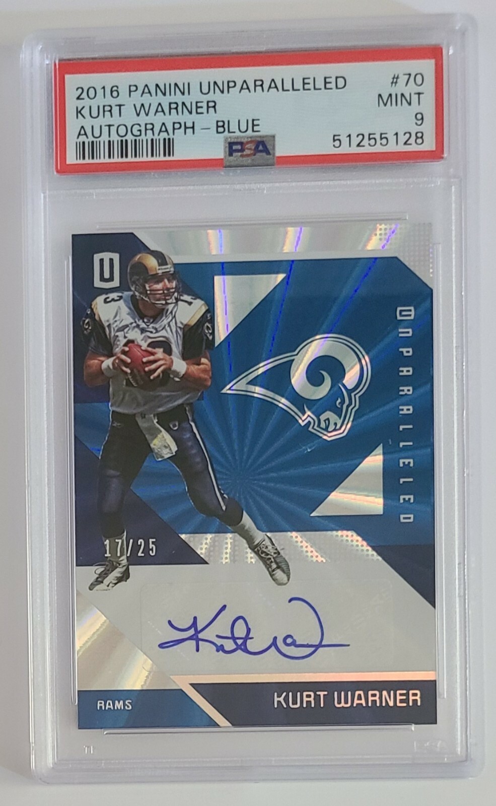 17/25 SIGNED Kurt Warner 2016 Panini Unparalleled Blue PSA 9 MINT Rams HOF