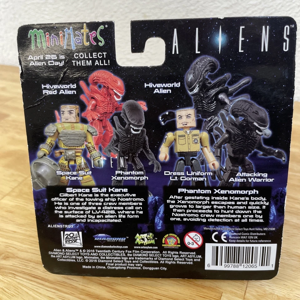 MiniMates Aliens Serie 3 Traje Espacial Kane y Black Alien Phantom Xenomorph - C4 Foto 2 de 4