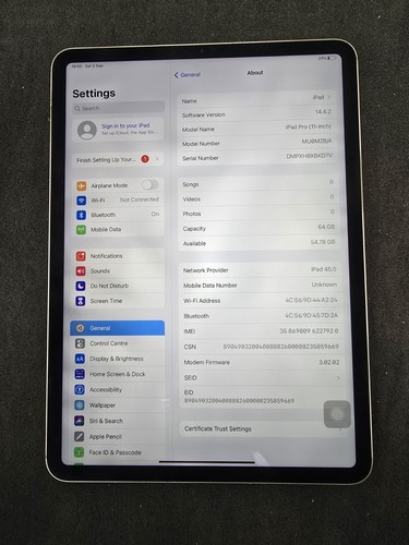 Apple iPad Pro 11" (1st Gen) 64GB Wi-Fi + 4G Cellular Unlocked A1934 - Silver - Afbeelding 2 van 15